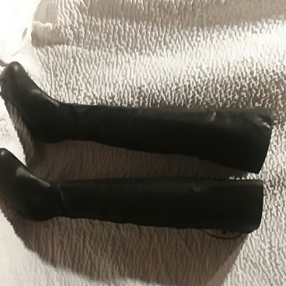 Thigh high boots - Picture 5 of 5